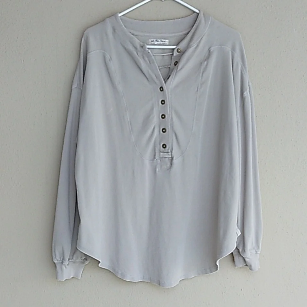 Free People Ribbed Henley Top Long Sleeve  Oversized Layer Medium - Picture 3 of 8